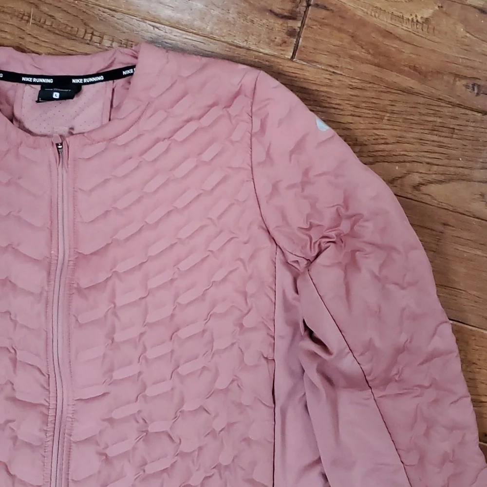 Nike Aeroloft quilted puff running jacket
